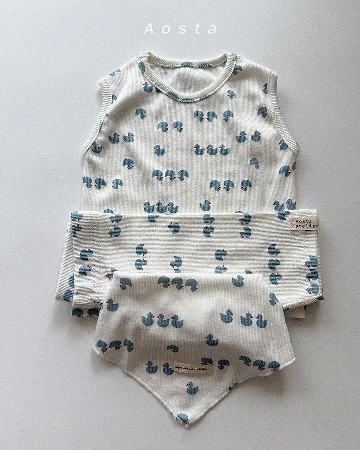 [aosta]lip sleeveless T