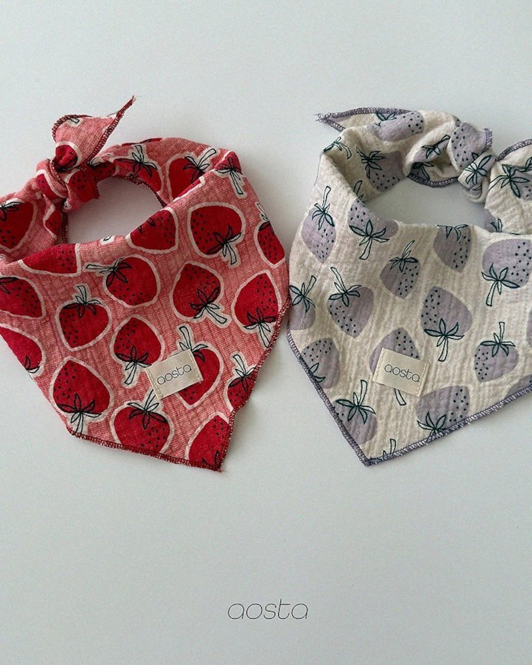 [AOSTA]Strawberry Scarf
