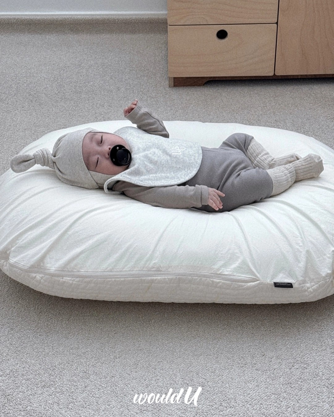 [would U]cloud terry bibs"16色"