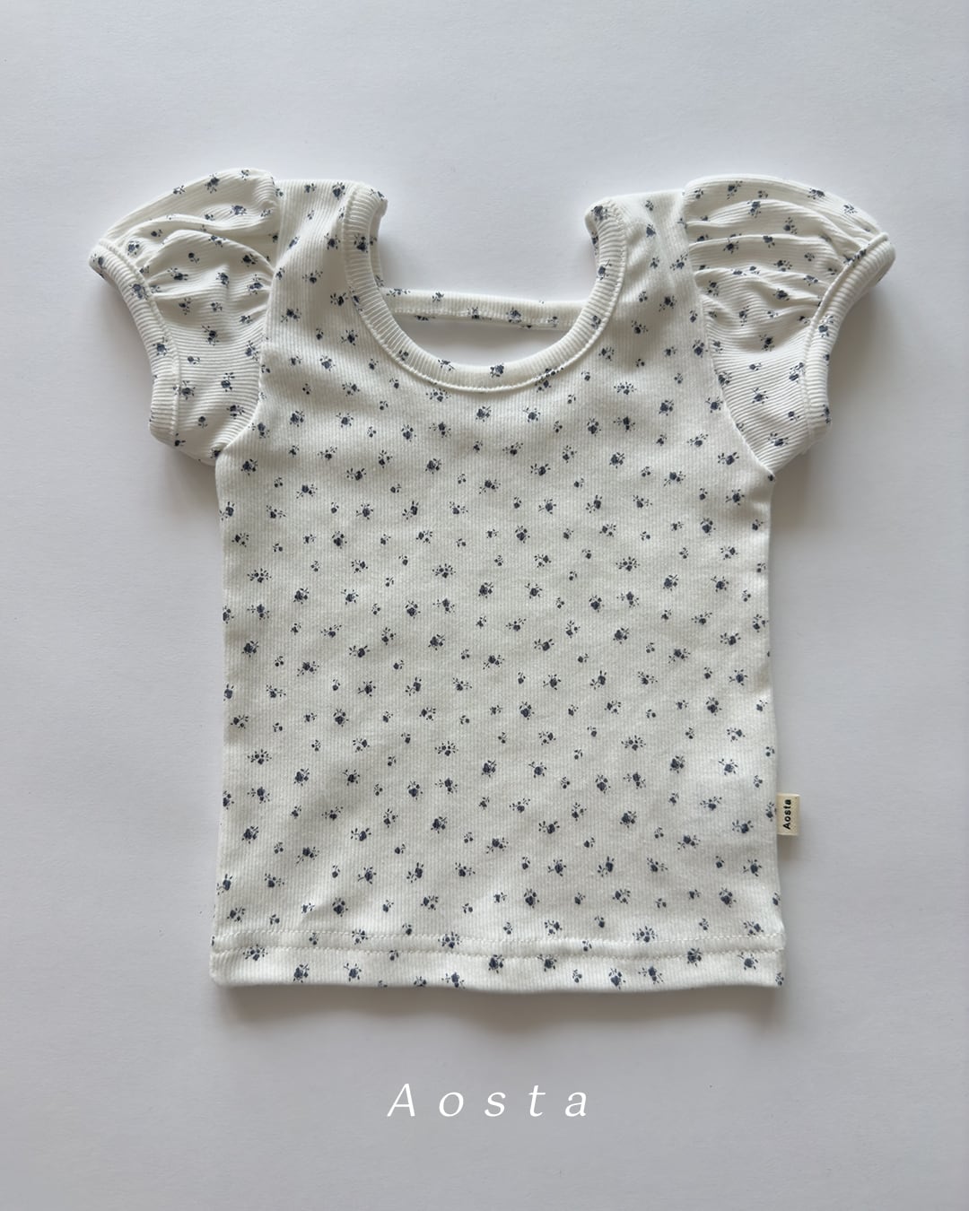 [aosta]open back puff blouse