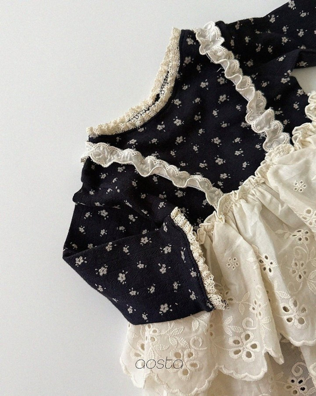 [AOSTA]Lace Cancan Blouse