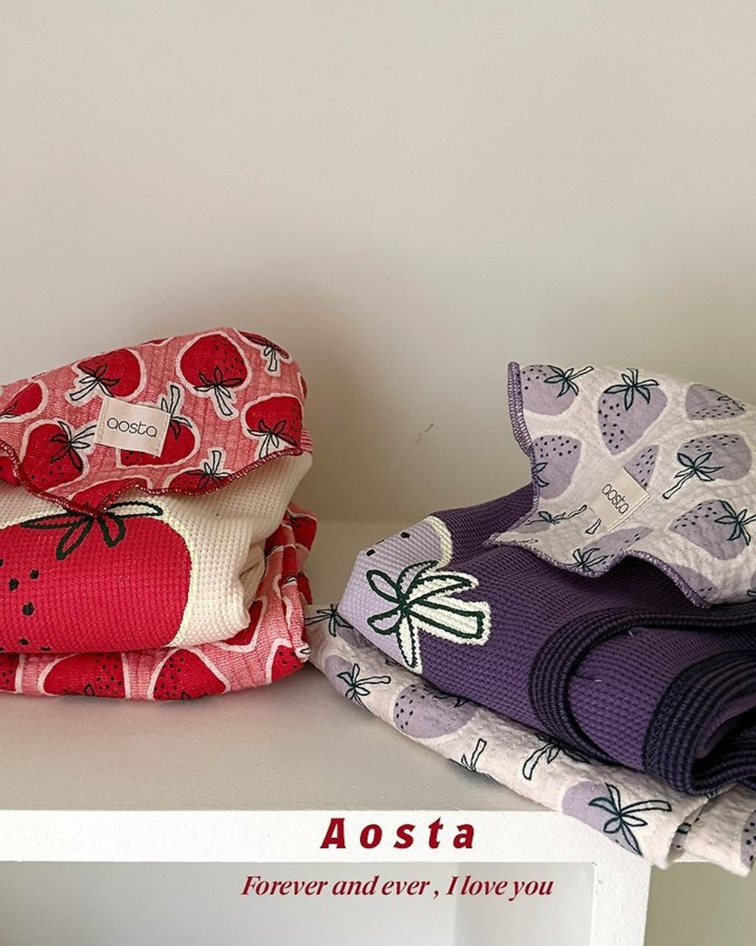 [AOSTA]Strawberry Scarf