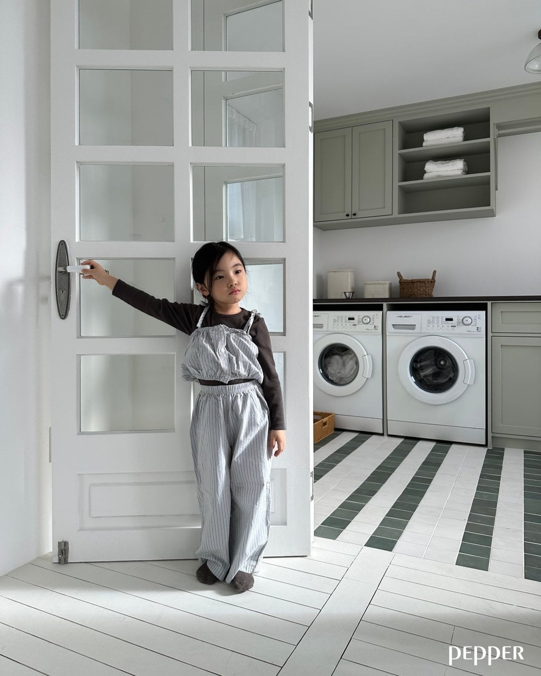 [pepper]stripe gaucho pants