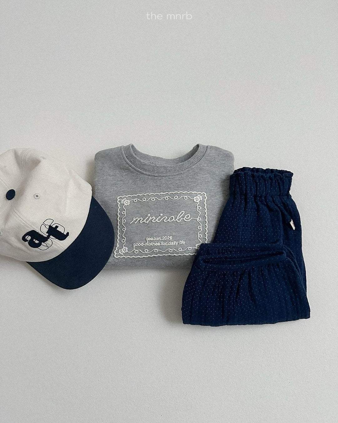 [minirobe]Tong Tong Jogger Pants