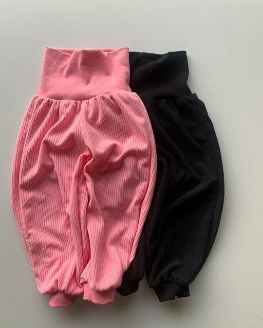 [O.O.O]mare pants