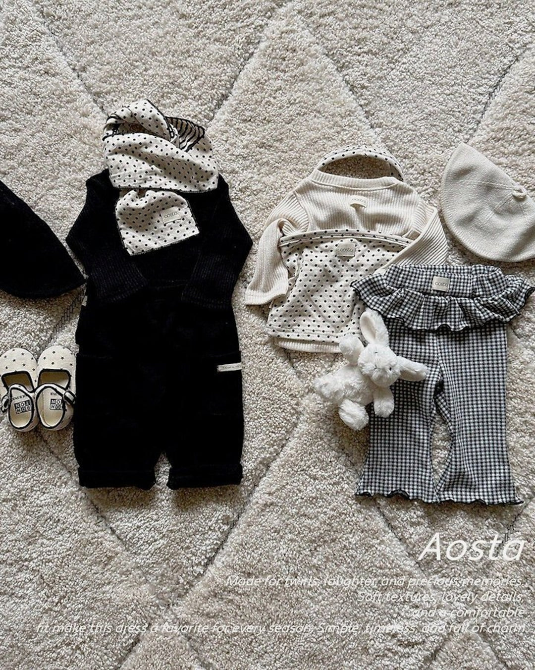 [AOSTA]Choco Chip Halter Neck