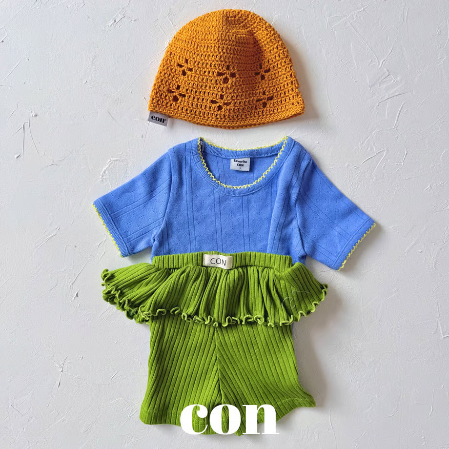 [con]pincott point T-shirt