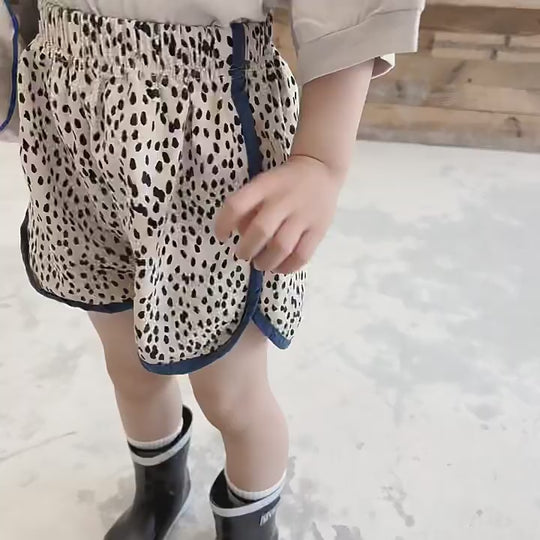 ダルメシアンパイピングショートパンツ
